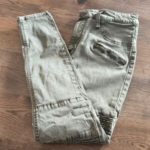 Massimo Woman's 10 Green High Rise Jeggings